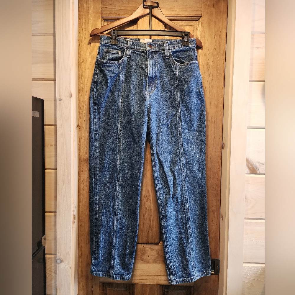 Universal Thread Classic Blue Straight Leg Jeans